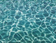 Co vám nabídne bazén se slanou vodou