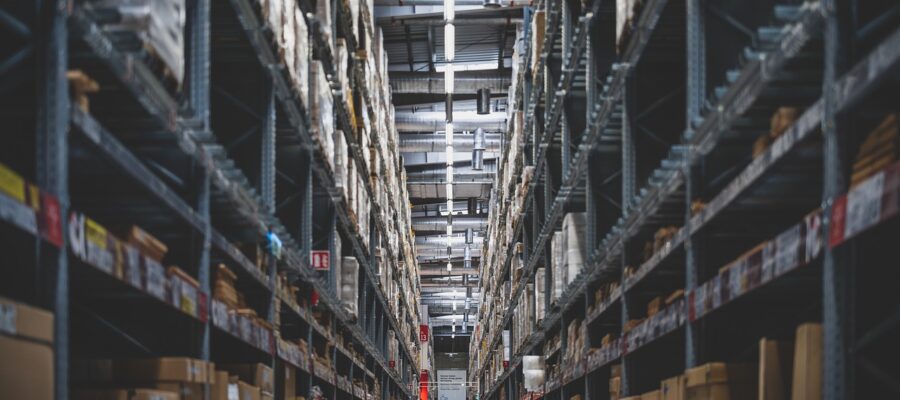 Store Stacks Shelves Stock - tianya1223 / Pixabay